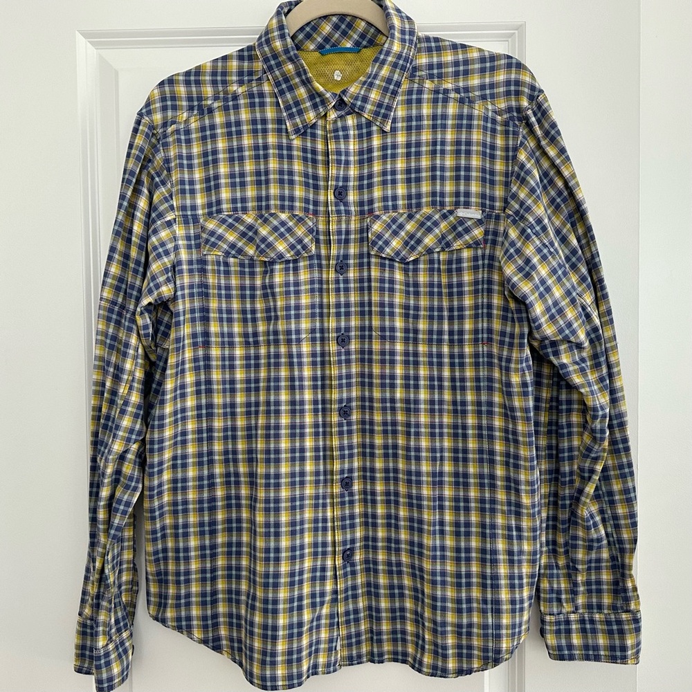 Columbia Omni Moisture Wicking Vented Plaid Long Sleeve Button Down - Fishing